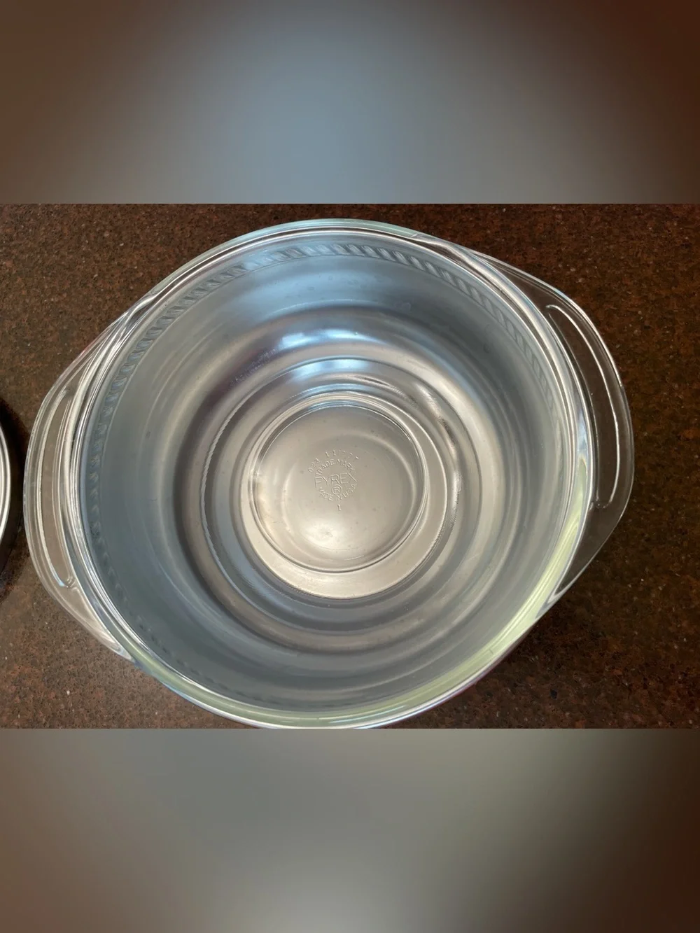 Pyrex vintage silver